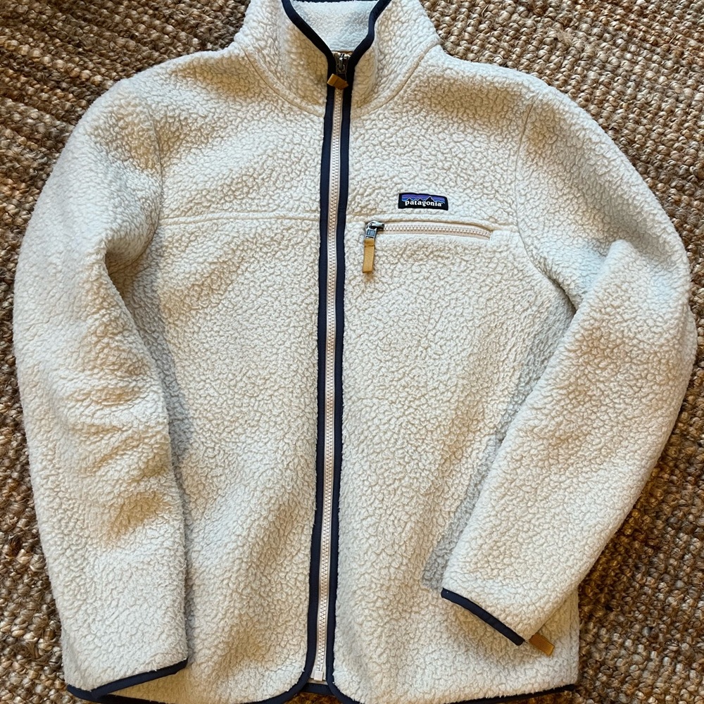 Patagonia Cream Fleece Jacket Full-Length Zipper Sherpa Material